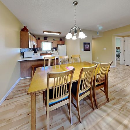 Star Gazing Whispering Pines 644 Apartment Pigeon Forge Ngoại thất bức ảnh