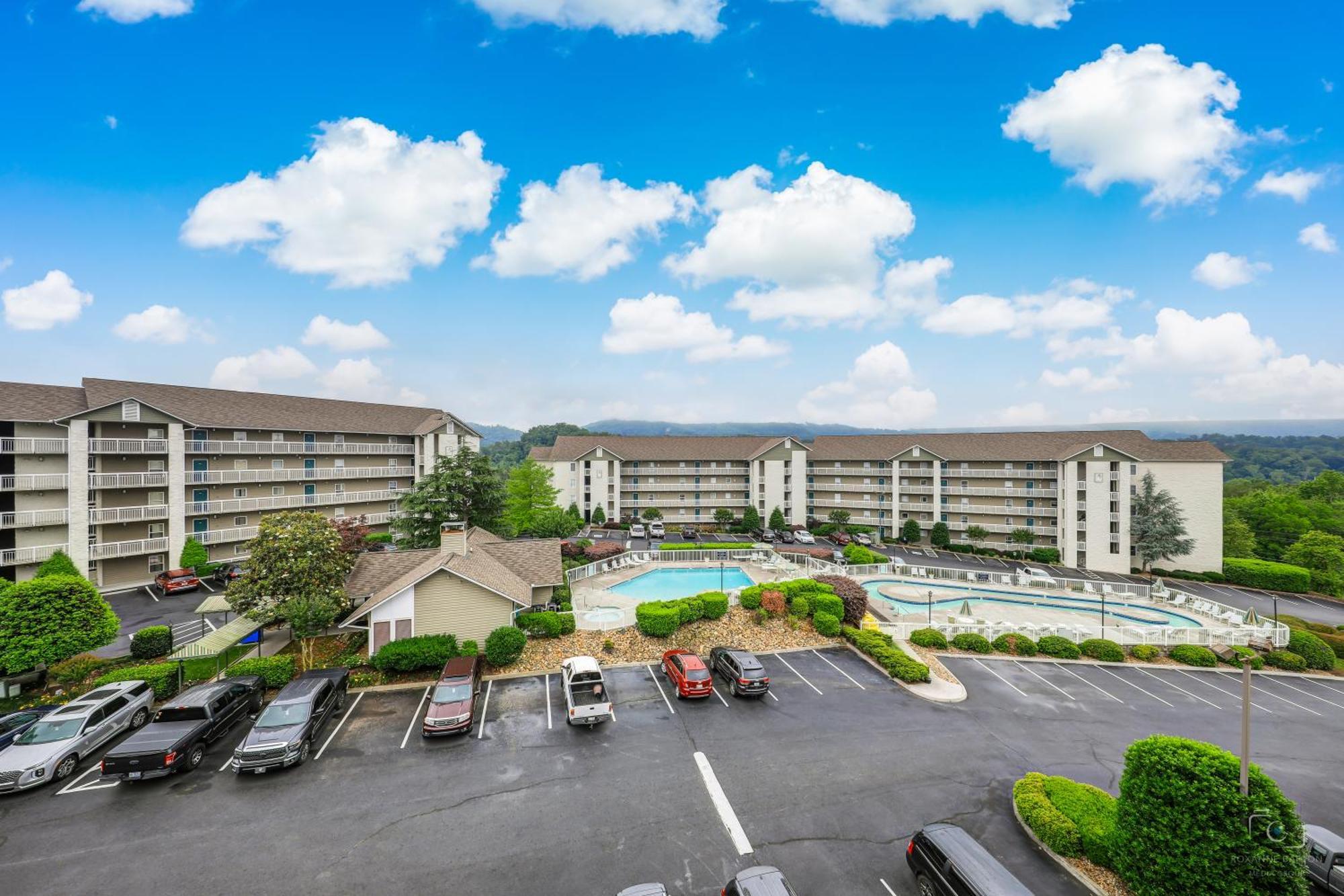 Star Gazing Whispering Pines 644 Apartment Pigeon Forge Ngoại thất bức ảnh