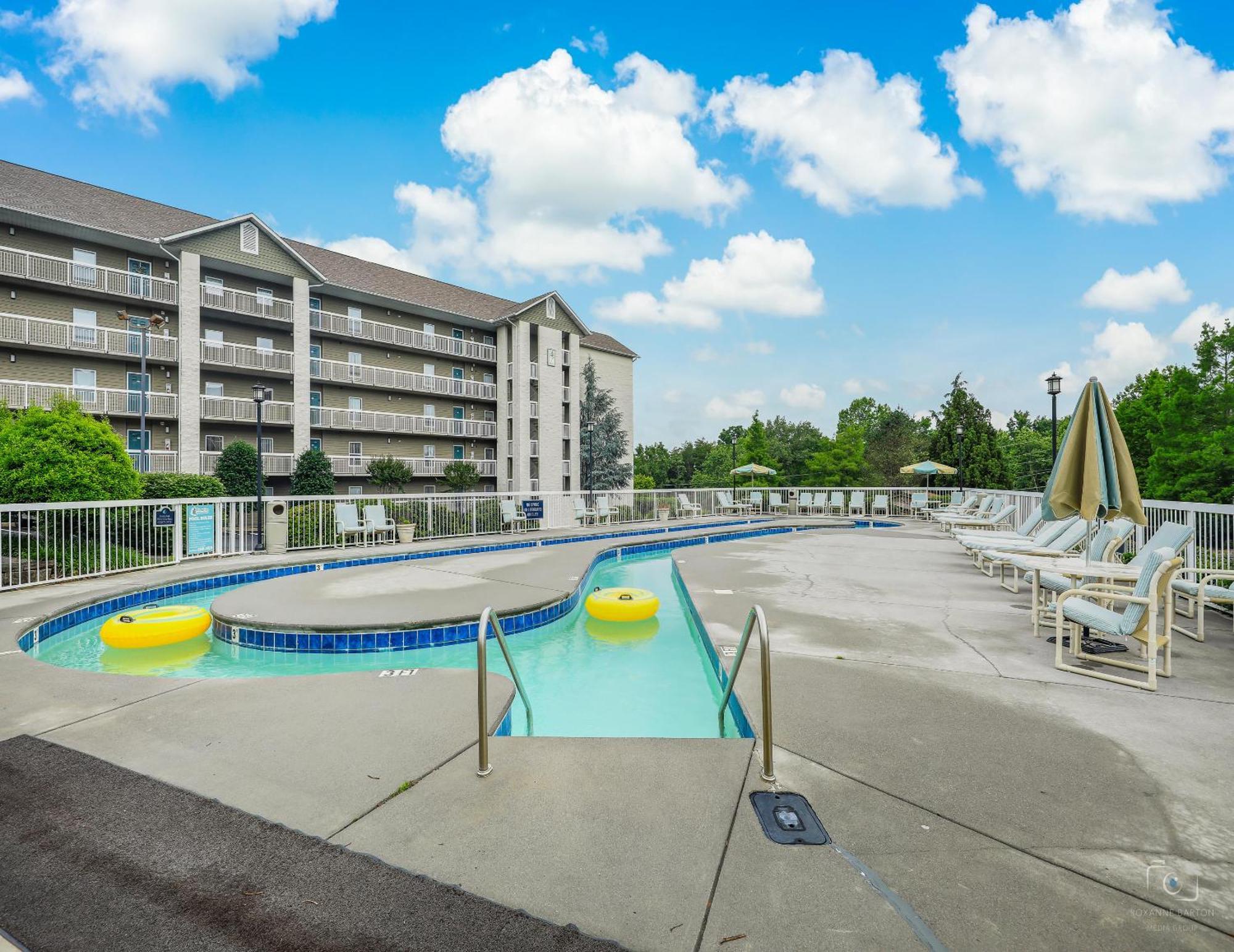 Star Gazing Whispering Pines 644 Apartment Pigeon Forge Ngoại thất bức ảnh